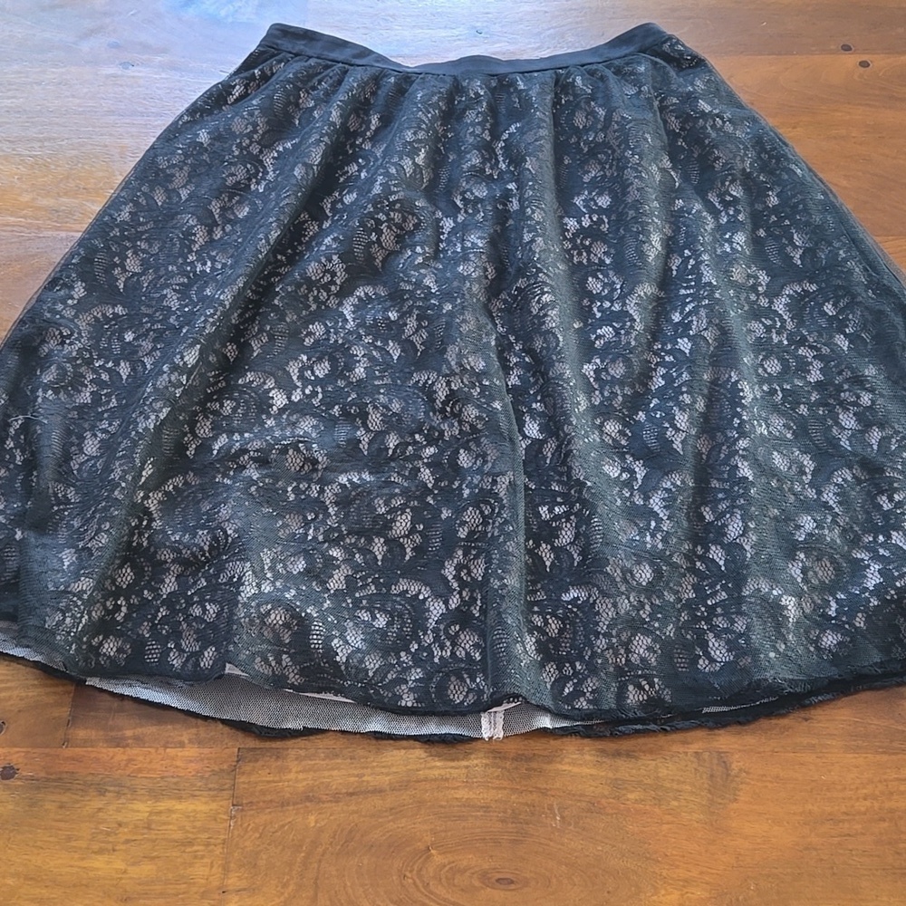 Express High Waisted Lace And Tulle Black And White Fit And Flare Skirt Size 12